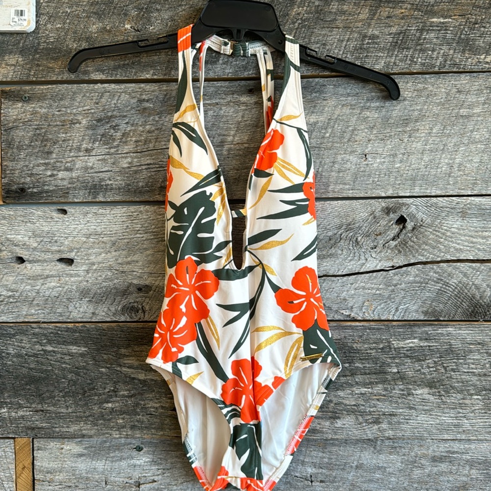 NWT Vince Camuto one piece